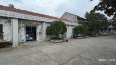 通州區(qū)十總鎮(zhèn)志新村，1000平獨(dú)門獨(dú)院，大車可進(jìn)，有門衛(wèi)