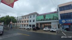 劉橋小學(xué)對(duì)面，可做賓館養(yǎng)老院桌球城球館健身房棋牌室娛樂(lè)用房