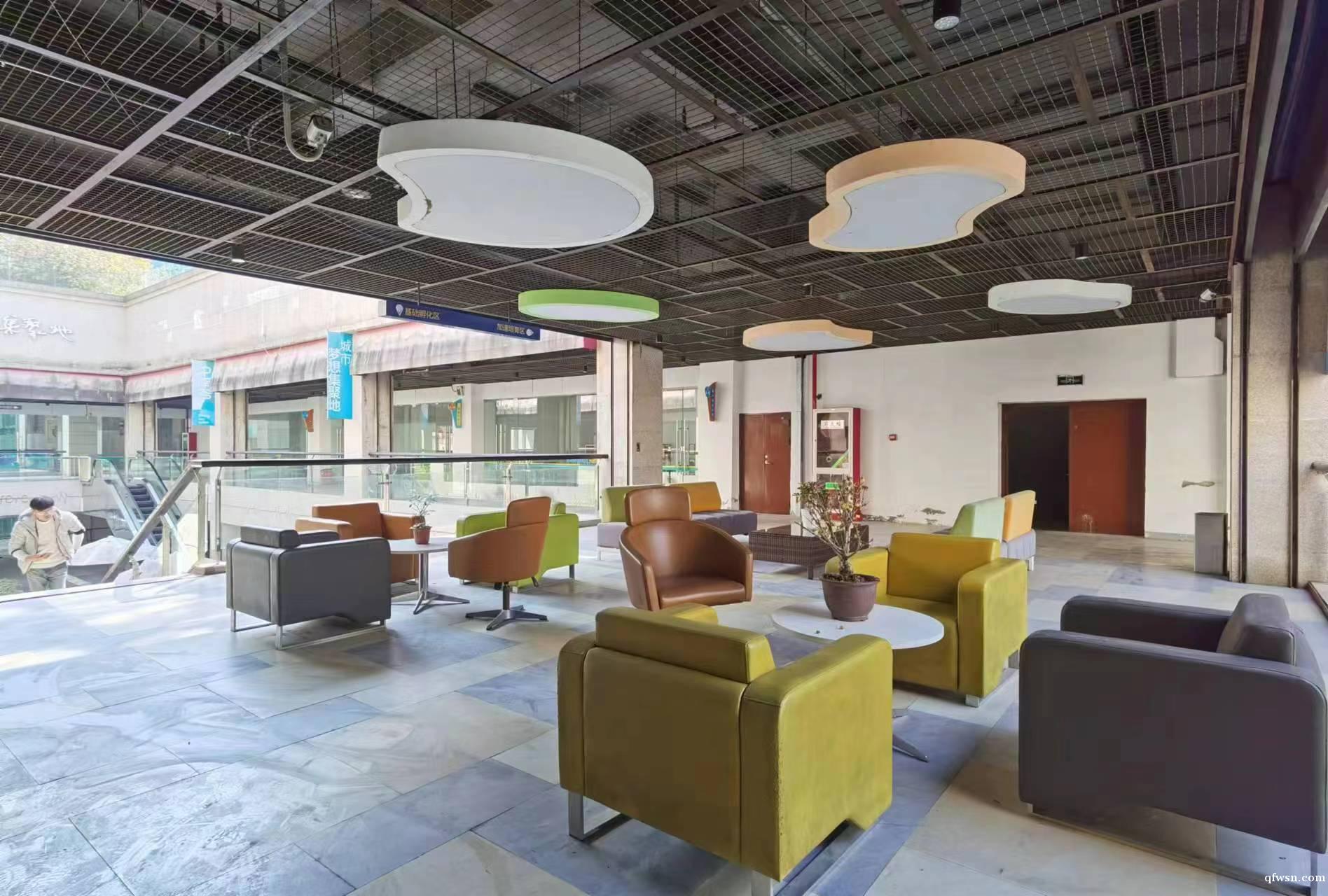 中南核心地段 地鐵出口處 全新招商 辦公 餐飲 娛樂為主 中南核心地段 地鐵出口處 全新招商 辦公 餐飲 娛樂為主