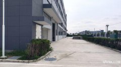 特價(jià)出售1500平廠房，獨(dú)門(mén)獨(dú)院送院子