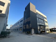 單層廠房出售，單價(jià)3700每平，獨(dú)門(mén)獨(dú)院送院子