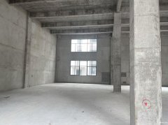 廠房出售！1615平三層廠房，低首付，可排污可接天然氣